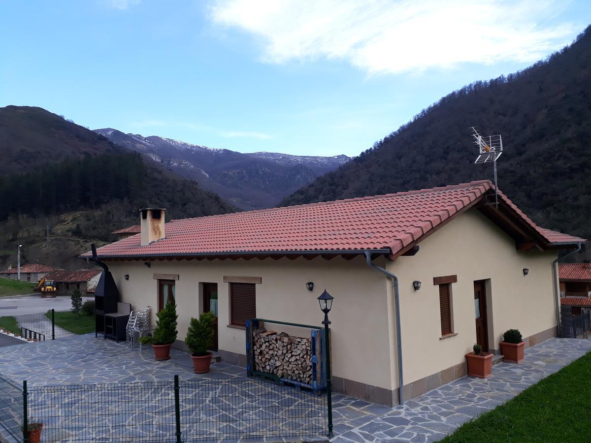 Posada El Hoyal Pesaguero-La Parte Exterior photo